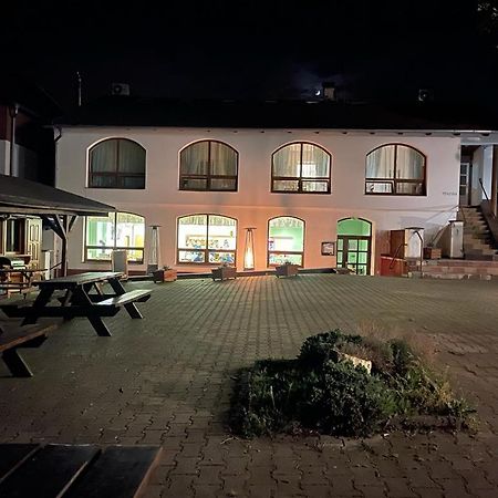 Restaurace A Penzion U Svate Barbory Ústí nad Labem Eksteriør billede