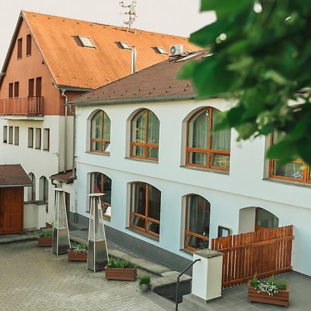 Restaurace A Penzion U Svate Barbory Ústí nad Labem Eksteriør billede