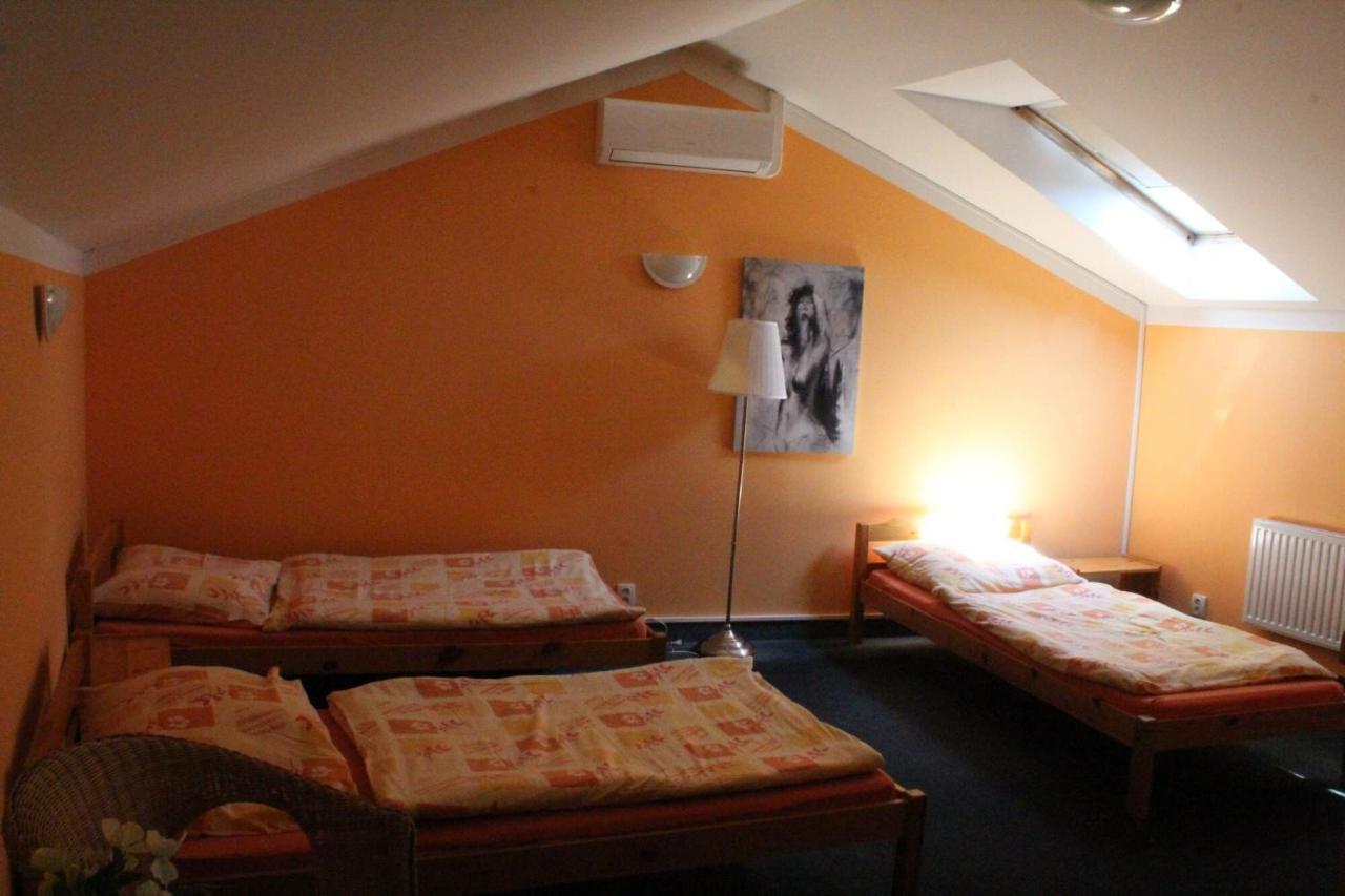 Restaurace A Penzion U Svate Barbory Ústí nad Labem Eksteriør billede