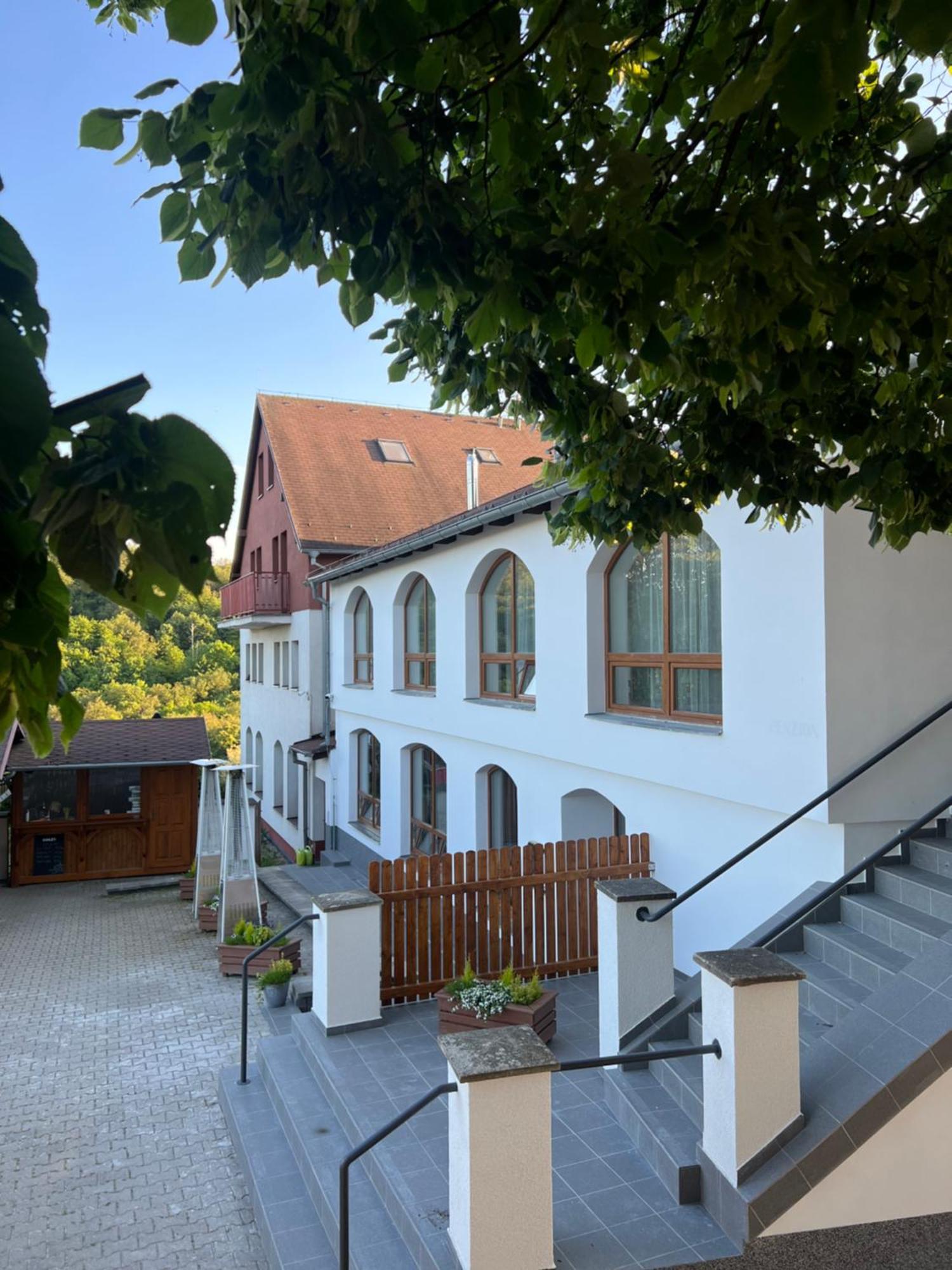 Restaurace A Penzion U Svate Barbory Ústí nad Labem Eksteriør billede